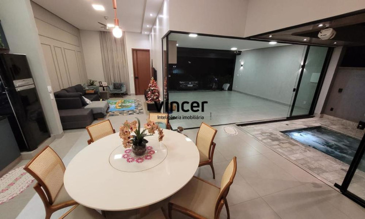 Imagem Casa com 3 Quartos à Venda, 312 m² em Residencial Parqville Jacarandá - Aparecida De Goiânia