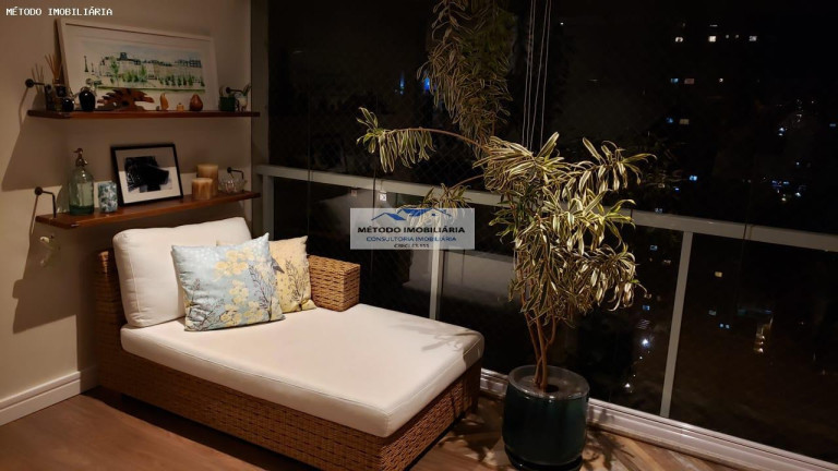 Imagem Apartamento com 2 Quartos à Venda, 74 m² em Campo Belo - São Paulo