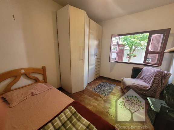 Imagem Casa com 3 Quartos à Venda, 220 m² em Itacorubi - Florianópolis