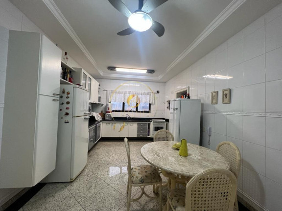 Imagem Apartamento com 3 Quartos à Venda, 176 m² em Enseada - Guarujá