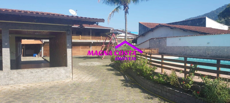 Imagem Casa com 5 Quartos à Venda, 400 m² em Praia Do Saco - Mangaratiba Imagem Casa com 5 Quartos à Venda, 400 m² em Praia Do Saco - Mangaratiba