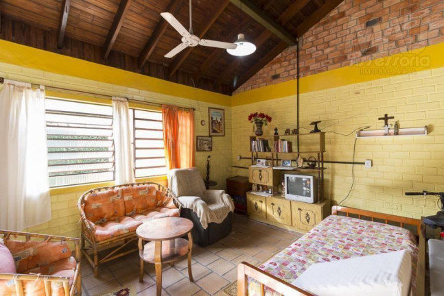 Imagem Casa com 4 Quartos à Venda, 188 m² em Dom Feliciano - Gravataí Imagem Casa com 4 Quartos à Venda, 188 m² em Dom Feliciano - Gravataí