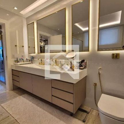 Imagem Casa com 5 Quartos à Venda, 400 m² em Barra Da Tijuca - Rio De Janeiro