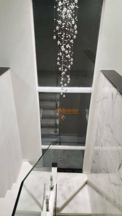 Imagem Sobrado com 3 Quartos à Venda, 190 m² em Nova Arujá - Arujá Imagem Sobrado com 3 Quartos à Venda, 190 m² em Nova Arujá - Arujá