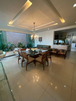 Imagem Casa com 3 Quartos à Venda, 300 m² em Jabotiana - Aracaju Imagem Casa com 3 Quartos à Venda, 300 m² em Jabotiana - Aracaju