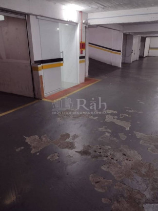 Sala Comercial à Venda, 13 m² em Centro - Balneário Camboriú