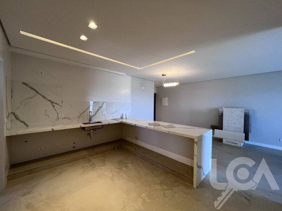 Apartamento com 3 Quartos à Venda, 119 m² em Jardim Aruan - Caraguatatuba