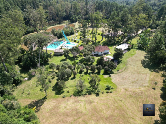 Imagem Imóvel com 3 Quartos à Venda, 2.000 m² em Dos Borges - Embuguaçu