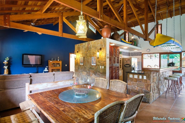 Imagem Casa com 4 Quartos à Venda, 400 m² em Barra Seca - Ubatuba Imagem Casa com 4 Quartos à Venda, 400 m² em Barra Seca - Ubatuba