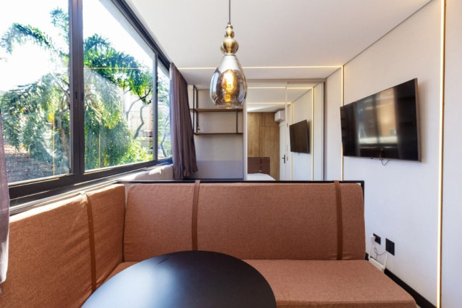 Imagem Apartamento com 1 Quarto à Venda, 19 m² em água Verde - Curitiba
