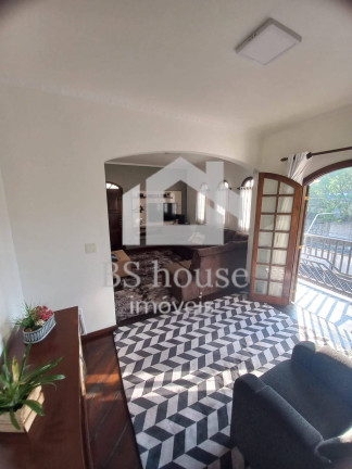 Imagem Casa com 3 Quartos à Venda, 326 m² em Jardim Utinga - Santo André Imagem Casa com 3 Quartos à Venda, 326 m² em Jardim Utinga - Santo André