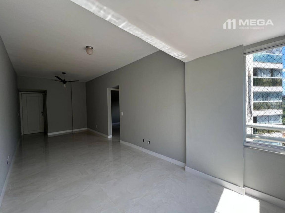 Imagem Apartamento com 2 Quartos à Venda, 75 m² em Praia Da Costa - Vila Velha Imagem Apartamento com 2 Quartos à Venda, 75 m² em Praia Da Costa - Vila Velha