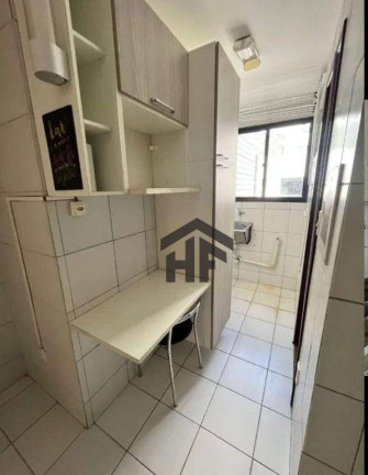 Imagem Apartamento com 3 Quartos à Venda, 70 m² em Encruzilhada - Recife