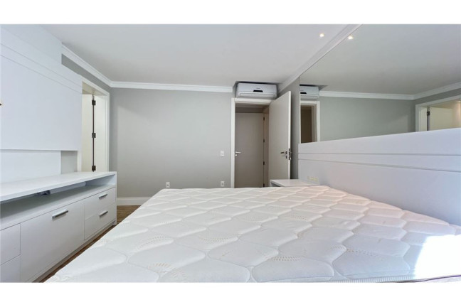 Imagem Apartamento com 4 Quartos à Venda, 180 m² em Praia Brava De Itajaí - Itajaí