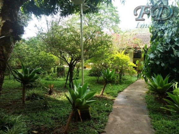 Imagem Chácara com 5 Quartos à Venda, 2.050 m² em Terra Preta (terra Preta) - Mairiporã
