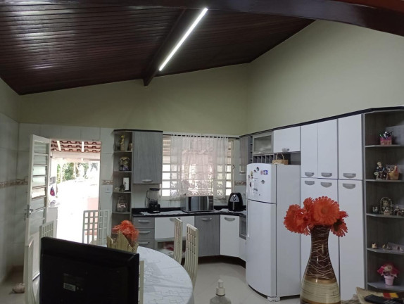 Imagem Chácara com 4 Quartos à Venda, 400 m² em Chácara Campestre - Taubaté