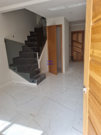 Imagem Sobrado com 2 Quartos à Venda, 76 m² em Campo De Santana - Curitiba Imagem Sobrado com 2 Quartos à Venda, 76 m² em Campo De Santana - Curitiba