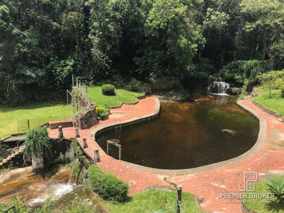 Imagem Casa com 7 Quartos à Venda, 457 m² em Cascata Dos Amores - Teresópolis Imagem Casa com 7 Quartos à Venda, 457 m² em Cascata Dos Amores - Teresópolis