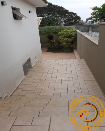 Imagem Casa com 3 Quartos à Venda, em Jardim Donalísio - Salto Imagem Casa com 3 Quartos à Venda, em Jardim Donalísio - Salto