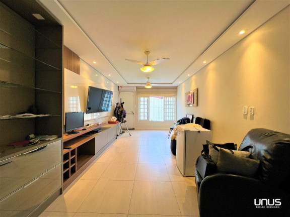 Imagem Casa com 3 Quartos à Venda,  em Estreito - Florianópolis