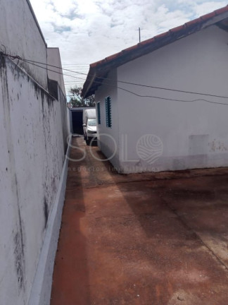 Imagem Casa com 2 Quartos à Venda, 160 m² em Conjunto Habitacional Victório De Santi - Araraquara Imagem Casa com 2 Quartos à Venda, 160 m² em Conjunto Habitacional Victório De Santi - Araraquara