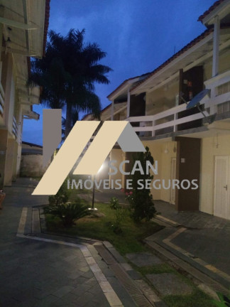 Casa com 2 Quartos à Venda, 77 m² em Balneário Copacabana - Caraguatatuba