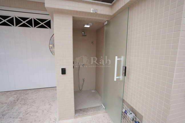 Imagem Apartamento com 2 Quartos à Venda, 135 m² em Meia Praia - Itapema Imagem Apartamento com 2 Quartos à Venda, 135 m² em Meia Praia - Itapema