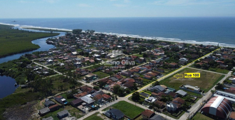 Imagem Casa com 3 Quartos à Venda, 100 m² em Barra Do Sai - Itapoá