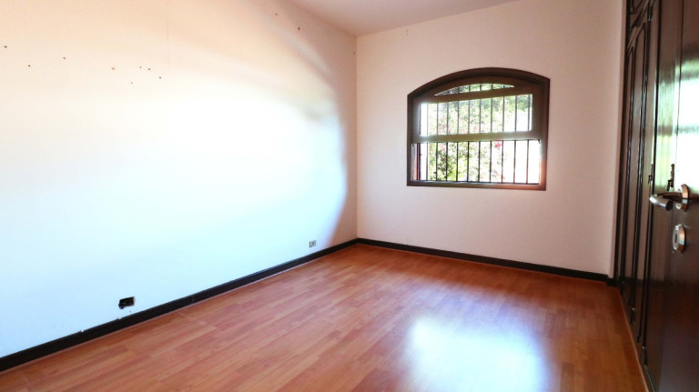 Imagem Casa com 4 Quartos à Venda, 336 m² em Jardim Leonor - São Paulo
