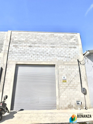 Galpão para Alugar, 420 m² em Jangurussu - Fortaleza