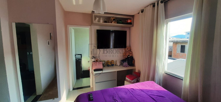 Imagem Sobrado com 2 Quartos à Venda, 133 m² em Santa Regina - Camboriú Imagem Sobrado com 2 Quartos à Venda, 133 m² em Santa Regina - Camboriú