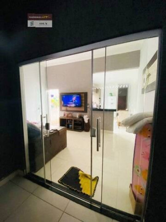 Imagem Casa com 2 Quartos à Venda, 123 m² em Parque Das Flores - Goiânia Imagem Casa com 2 Quartos à Venda, 123 m² em Parque Das Flores - Goiânia