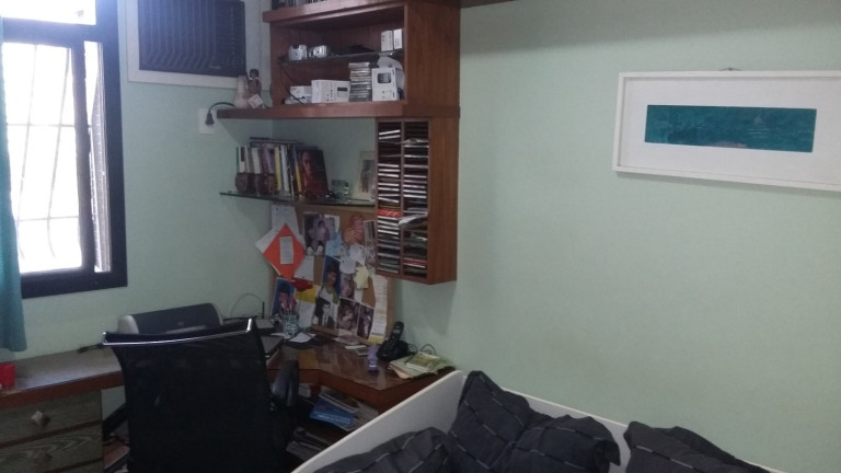 Imagem Imóvel com 4 Quartos à Venda, 187 m² em Vital Brazil - Niterói Imagem Imóvel com 4 Quartos à Venda, 187 m² em Vital Brazil - Niterói