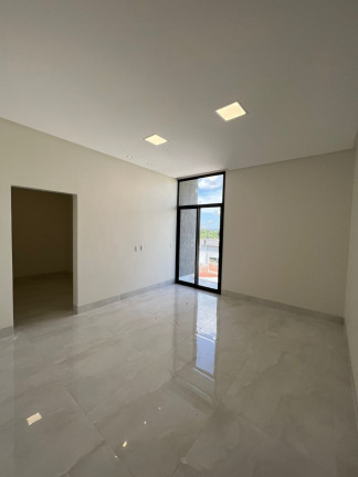 Imagem Casa de Condomínio com 5 Quartos à Venda, 490 m² em Condomínio Do Lago - Goiânia