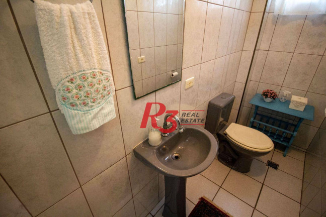 Imagem Casa com 3 Quartos à Venda, 158 m² em Embaré - Santos