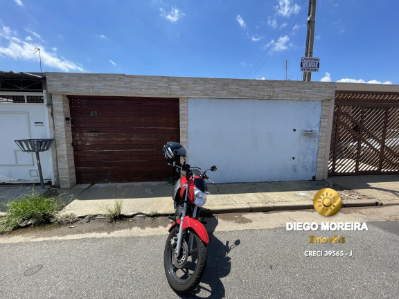 Casa com 3 Quartos à Venda, 190 m² em Jardim Brasil - Atibaia