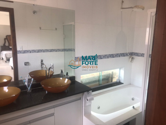 Imagem Sobrado com 4 Quartos à Venda, 263 m² em Itaguá - Ubatuba Imagem Sobrado com 4 Quartos à Venda, 263 m² em Itaguá - Ubatuba