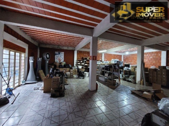 Imagem Imóvel com 3 Quartos à Venda, 620 m² em Centro - Pelotas Imagem Imóvel com 3 Quartos à Venda, 620 m² em Centro - Pelotas