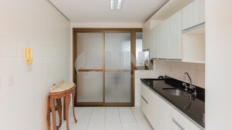 Imagem Apartamento com 2 Quartos à Venda, 95 m² em Petrópolis - Porto Alegre