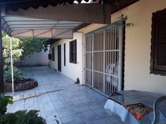 Casa com 3 Quartos à Venda, 102 m² em Predial - Torres