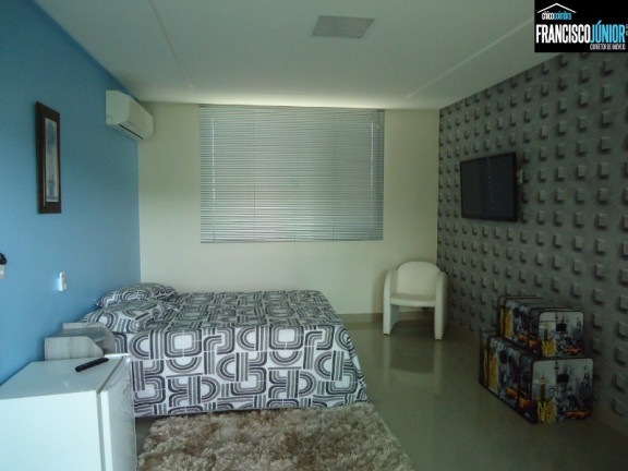 Imagem Imóvel com 5 Quartos à Venda, 4.000 m² em Hidrolândia - Hidrolândia Imagem Imóvel com 5 Quartos à Venda, 4.000 m² em Hidrolândia - Hidrolândia