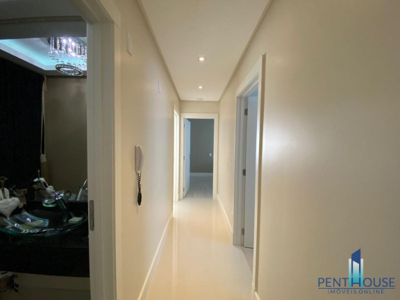 Imagem Apartamento com 6 Quartos à Venda, 228 m² em Centro - Balneário Camboriú Imagem Apartamento com 6 Quartos à Venda, 228 m² em Centro - Balneário Camboriú