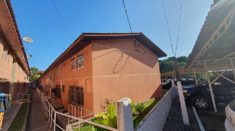 Imóvel com 2 Quartos à Venda, 49 m² em Sitio Cercado - Curitiba