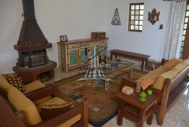 Imagem Chácara com 5 Quartos à Venda, em Itatiba Imagem Chácara com 5 Quartos à Venda, em Itatiba