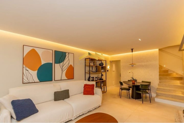 Imagem Casa com 3 Quartos à Venda, 140 m² em Santo Amaro - São Paulo Imagem Casa com 3 Quartos à Venda, 140 m² em Santo Amaro - São Paulo