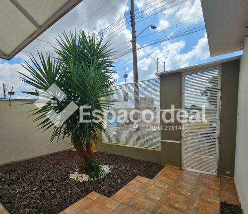 Imagem Casa com 3 Quartos à Venda, 206 m² em Jardim Itamaraty - Lençóis Paulista