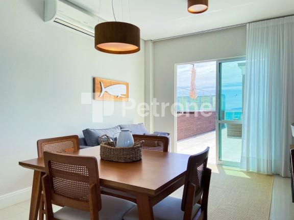 Imagem Imóvel com 3 Quartos à Venda, 185 m² em Palmas - Governador Celso Ramos