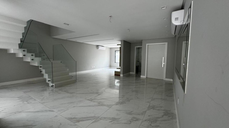 Imagem Casa de Condomínio com 3 Quartos à Venda, 300 m² em Recreio Dos Bandeirantes - Rio De Janeiro