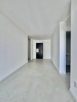 Imagem Imóvel com 3 Quartos à Venda, 76 m² em Jardim Camburi - Vitória