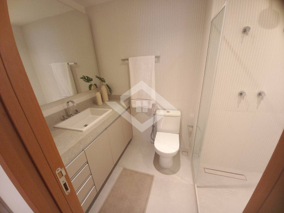 Imagem Loft com 1 Quarto à Venda, 37 m² em Centro - Rio De Janeiro Imagem Loft com 1 Quarto à Venda, 37 m² em Centro - Rio De Janeiro